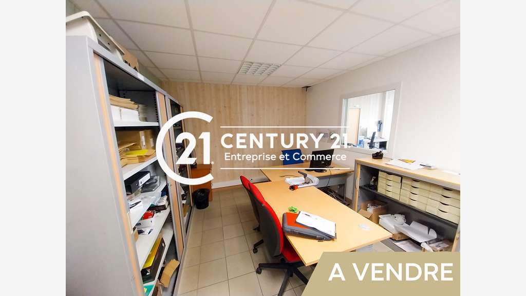 Vente local d'activité de 325m² à Donges