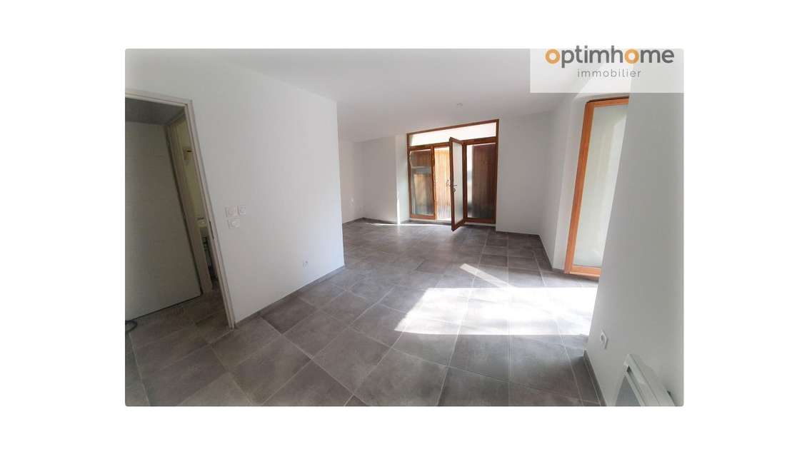 Local/bureau à vendre DRAGUIGNAN (83300)
