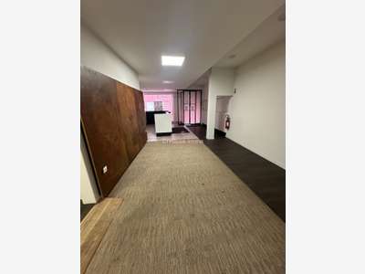 Vente spacieux local commercial 140m² à Dunkerque