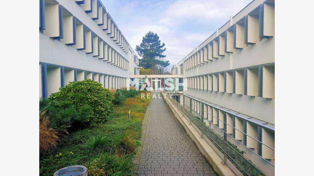 Vente bureaux 592m² dans parc tertiaire à Écully