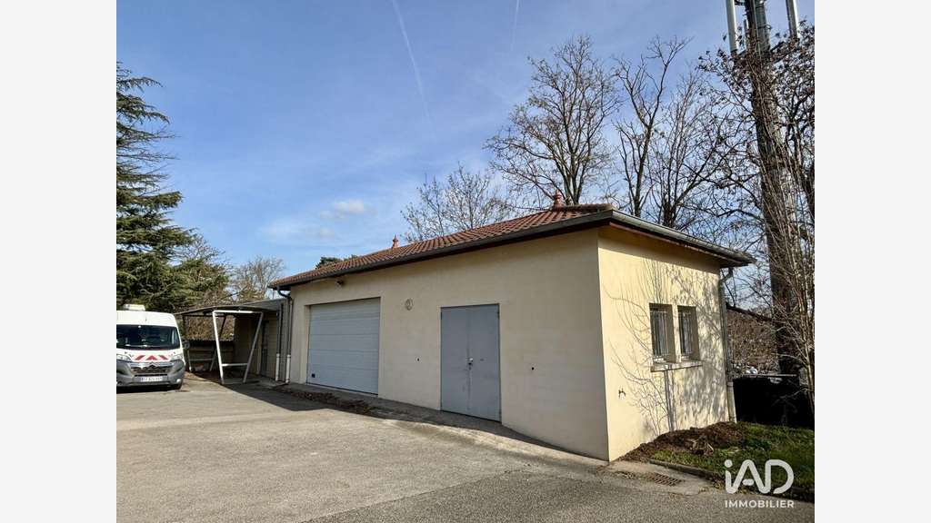 Bureau à Écully