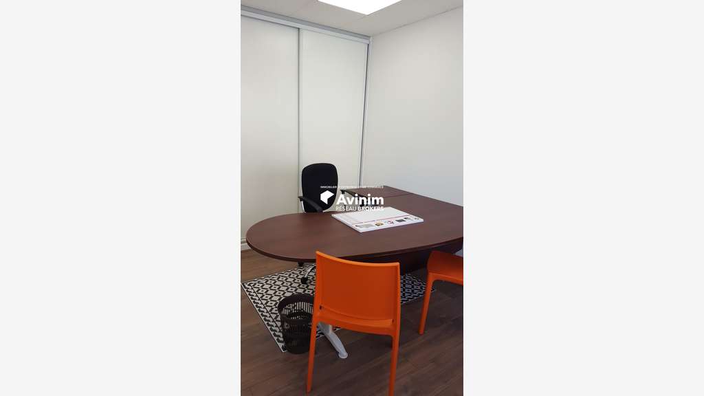 A vendre espace bureau 206m² à Epinal Gare