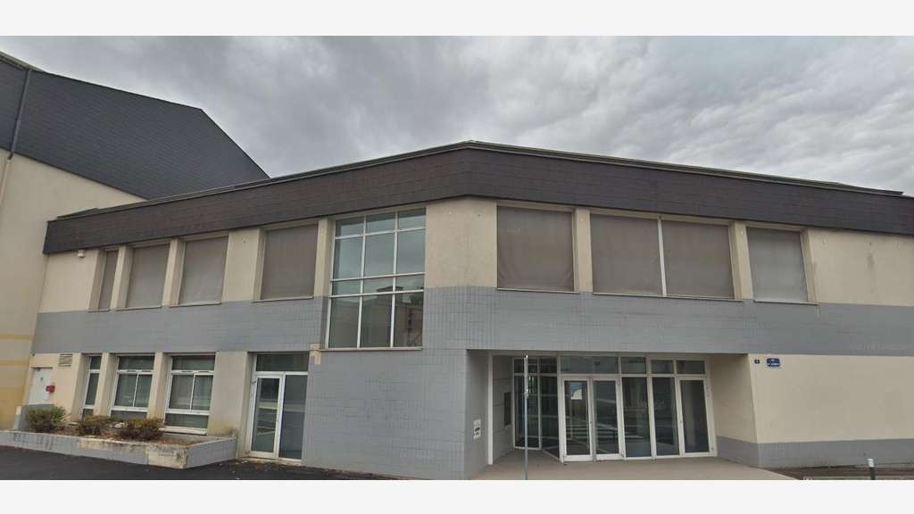 À vendre bureaux 740m² proche centre d'Evreux