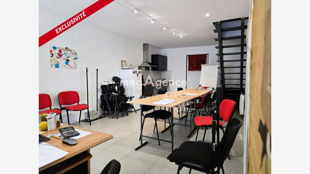 Vente immeuble de 95m² centre-ville d'Evron