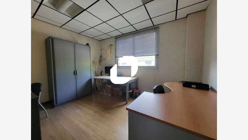 Vente Bureaux 216m² Evry courcouronnes