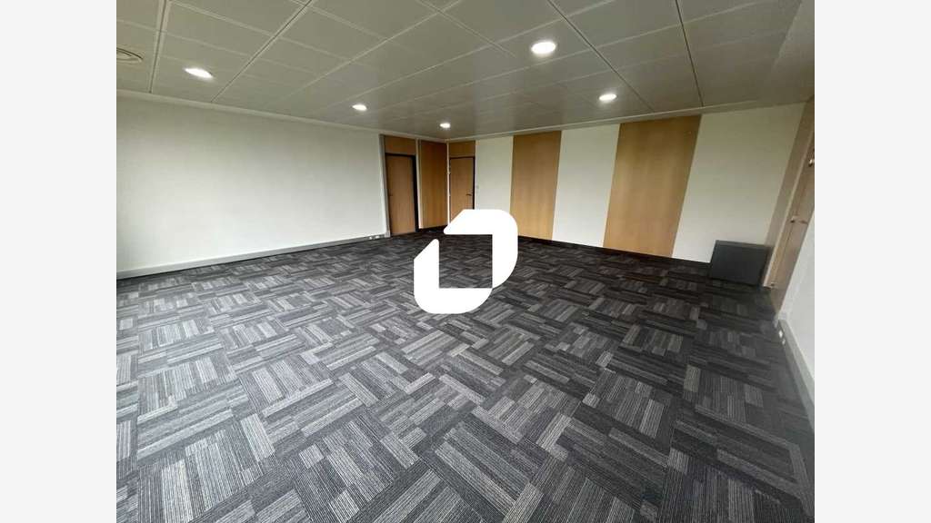 Vente Bureaux 50m² Evry courcouronnes