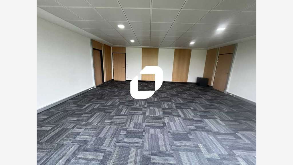 Vente Bureaux 50m² Evry courcouronnes