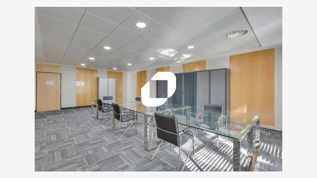 Vente Bureaux 50m² Evry courcouronnes