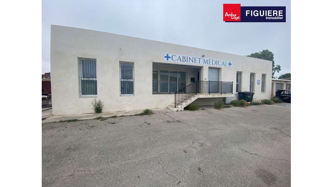 Bureaux médicaux ou tertiaire à vendre EYGUIERES