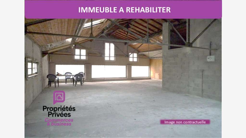 Vente immeuble de 4000m² vue port à Fécamp