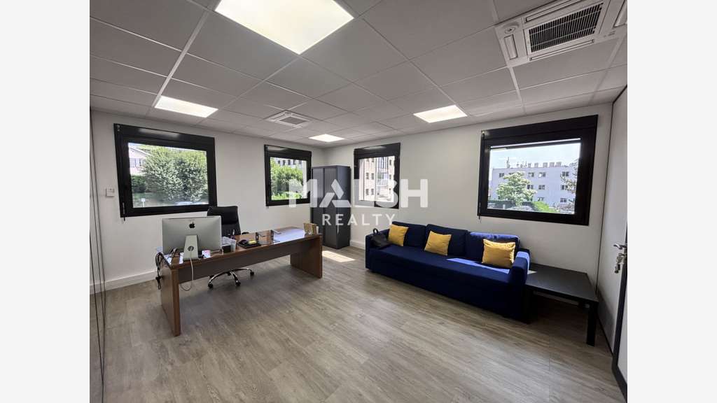 A vendre bureaux 71m² à Francheville