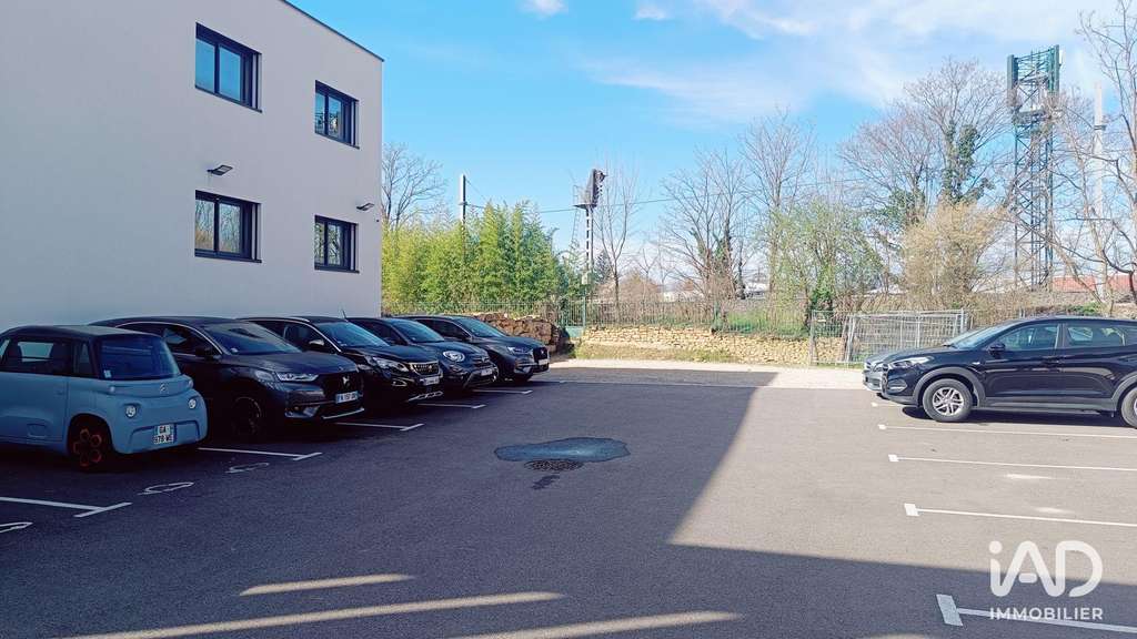 Vente bureau de 902m² à Francheville secteur Alaï
