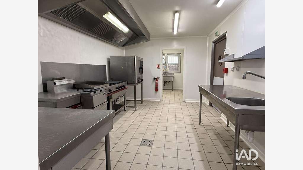 Vente bureaux 104m² à Fréjus ZI La Palud