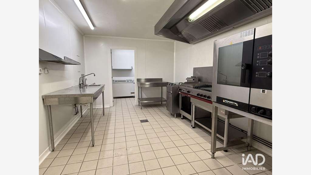 Vente bureaux 104m² à Fréjus ZI La Palud