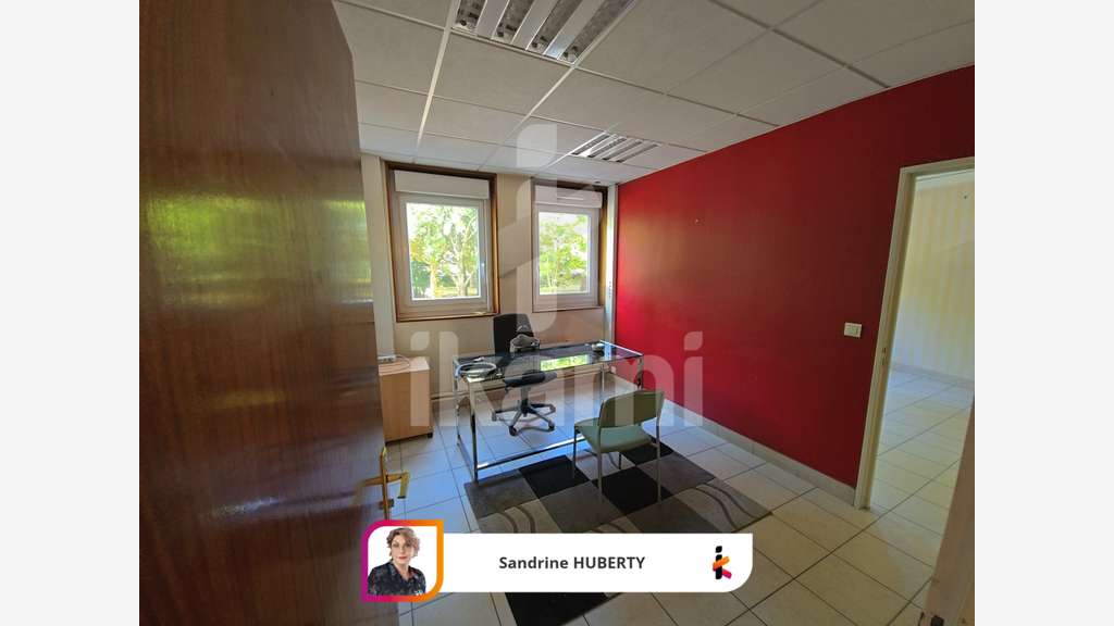 A vendre bureaux professionnels 320m² à Gonesse