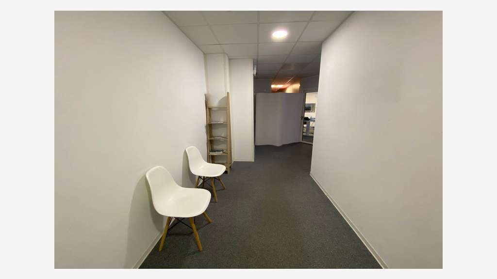 Bureaux 234m² R+1 à vendre à Grabels
