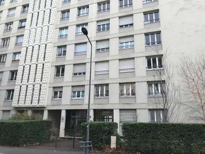 A vendre bureaux 86m² Gratte-Ciel Villeurbanne