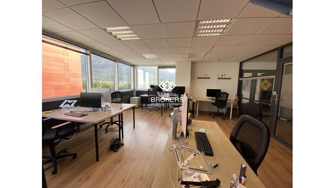 Bureaux 290m² R+6 à vendre à Grenoble Europole