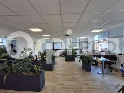 A vendre bureau 114m² R+1 à Guérande