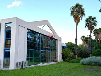 Vente bureaux 315m² au 1er étage + parkings Hyères