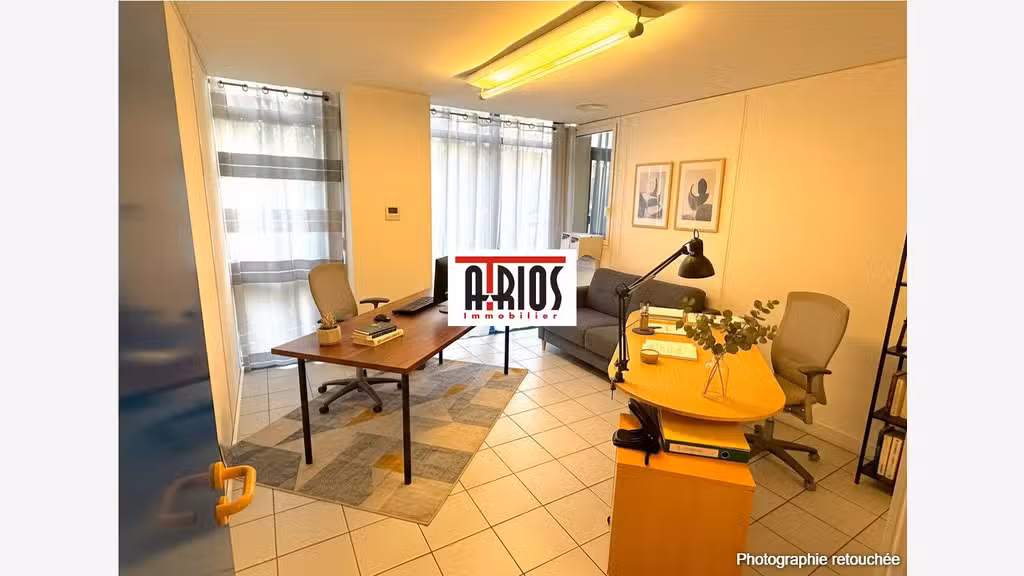 Vente bureaux 315m² au 1er étage + parkings Hyères