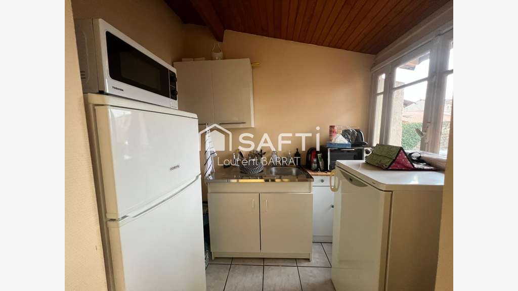 Vente immeuble de bureaux 110m² à Issoire centre