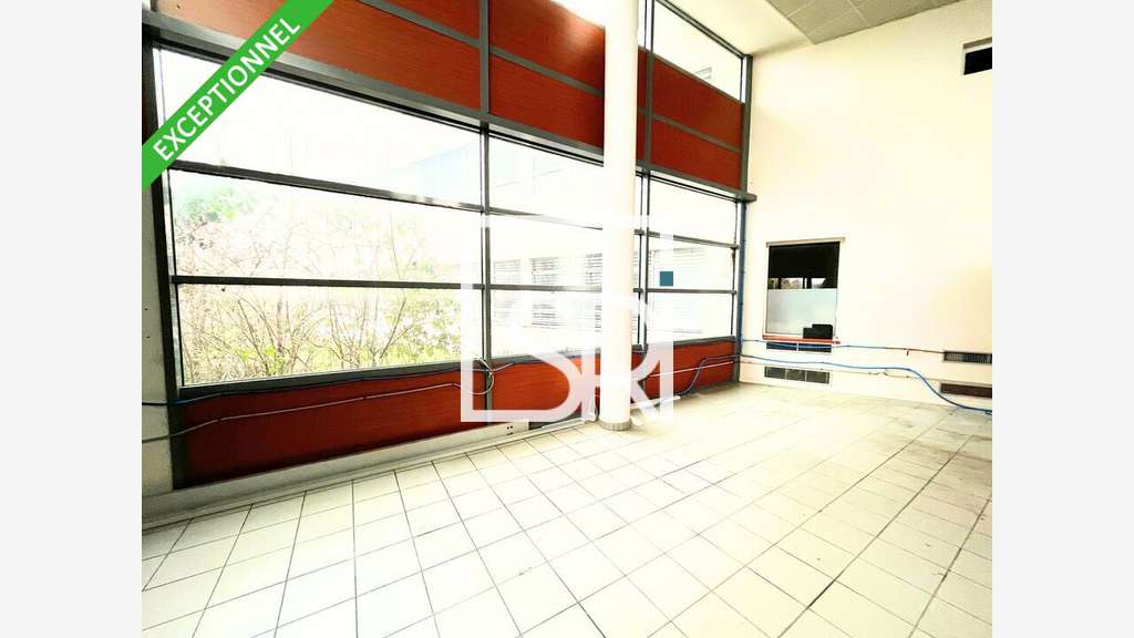Bureaux de 750m² à vendre à Issoire