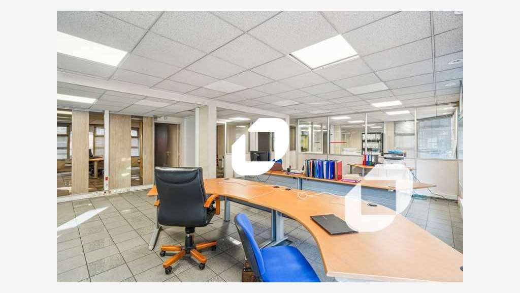 Vente Bureaux 172m² Ivry sur seine