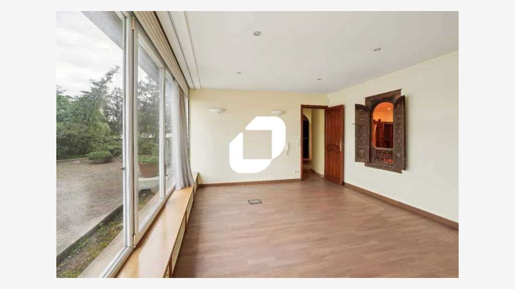 Vente Bureaux 247m² Ivry sur seine