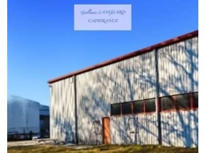 Vente Bureaux à Izernore