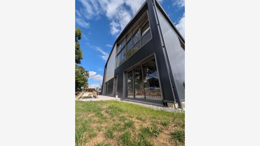 A vendre plateau de bureaux de 150m² à Josselin