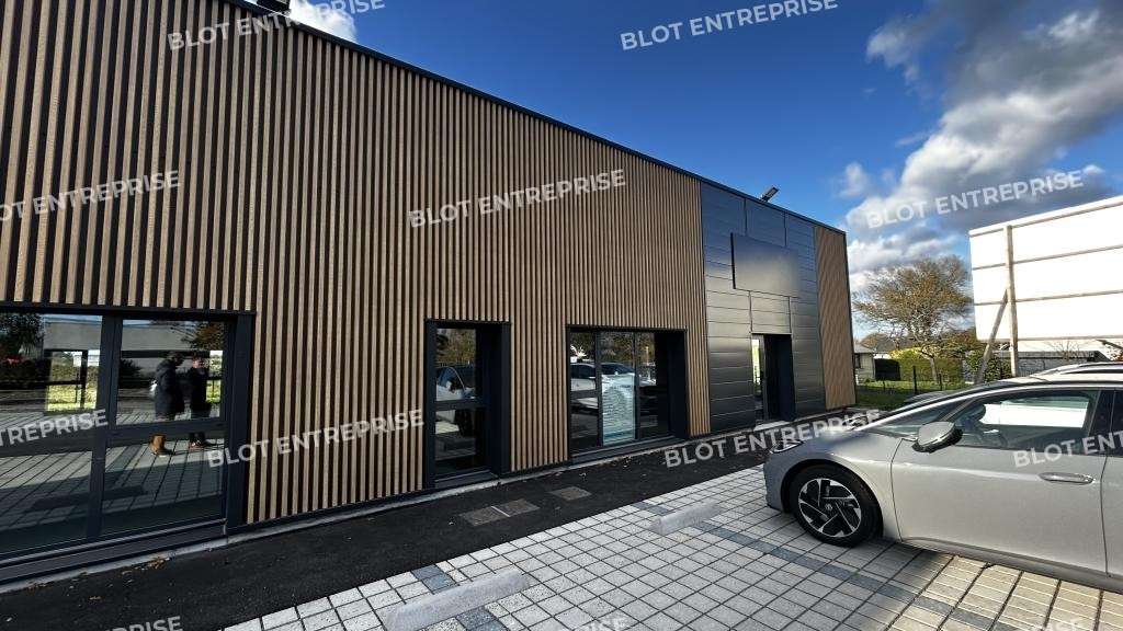 A vendre bureaux 164m² bruts de béton La Bouëxière