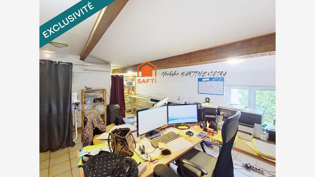 Vente immeuble mixte à La Calmette