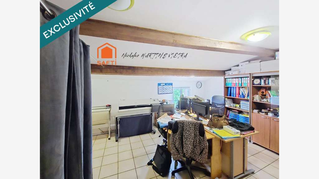 Vente immeuble mixte à La Calmette