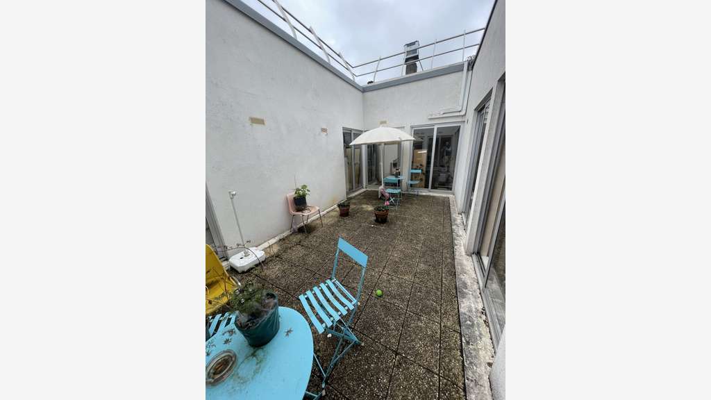 Bureaux 806m² à vendre à La Celle-Saint-Cloud