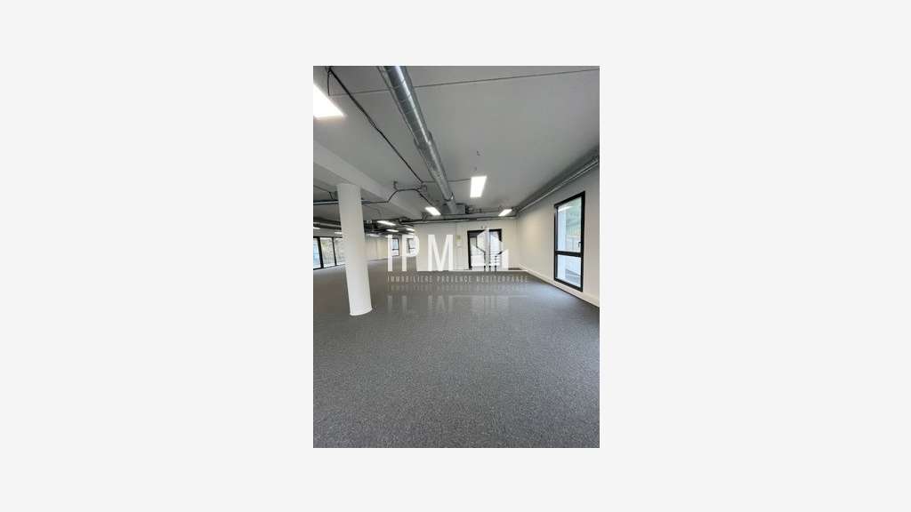 Bureaux 325m² à vendre ATHELIA IV La Ciotat 13600