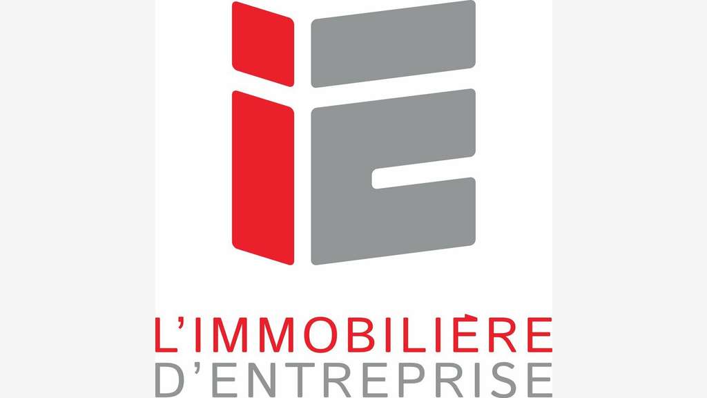 Vente bureaux 272m² R+1 à La Mézière