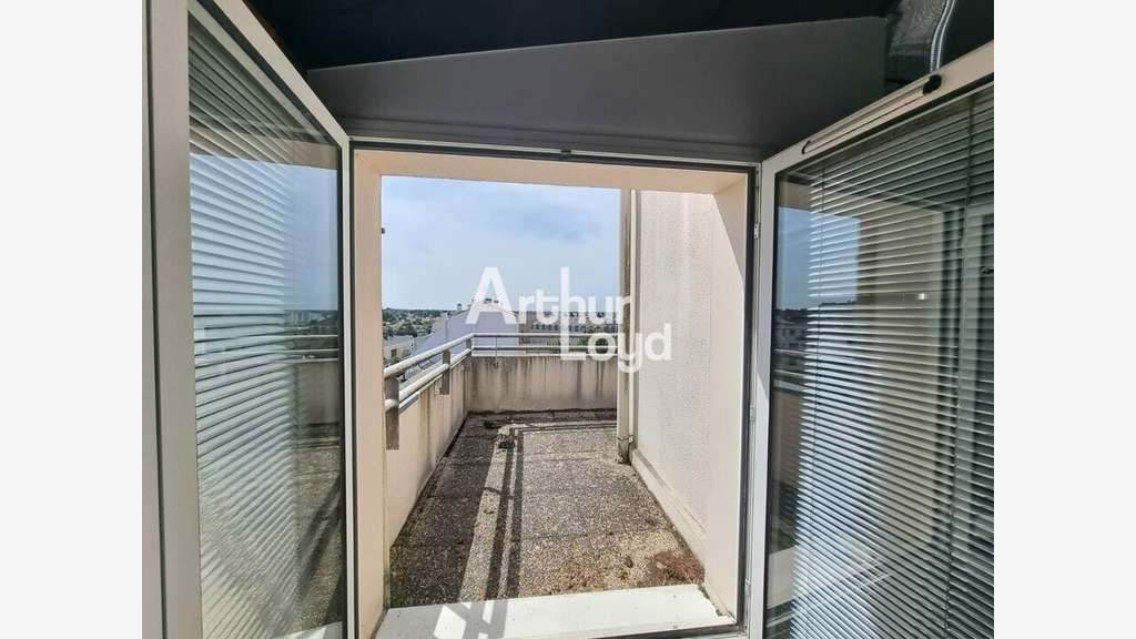 AV bureaux 200m² R+5 centre La Roche-sur-Yon