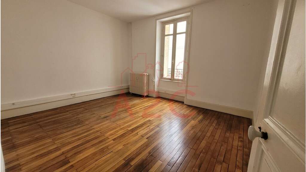 Vente bureau 127m² au 1er étage La Roche sur Yon