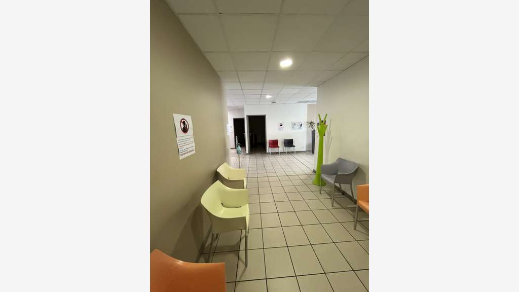 Vente bureaux 234m² R+1 en ZFU à La Rochelle