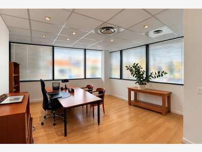 Vente bureaux 234m² R+1 en ZFU à La Rochelle