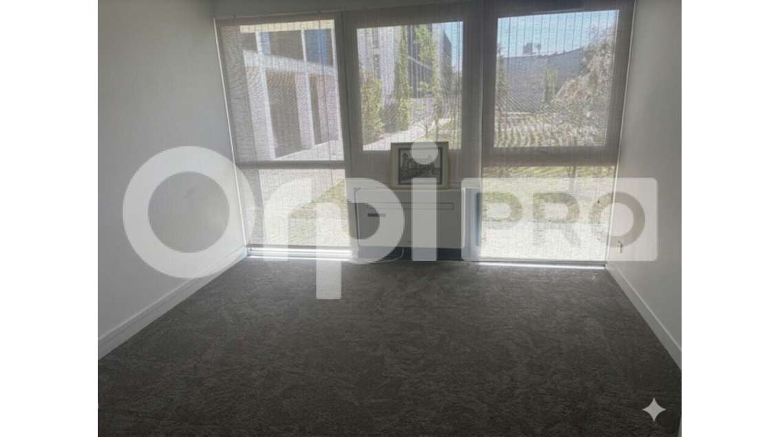 BUREAUX 40 m² A VENDRE LA ROCHELLE