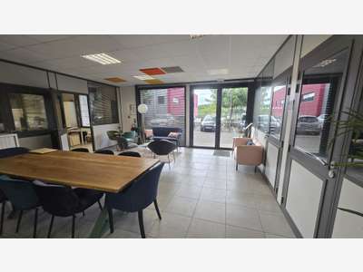 Vente bureaux en RDC 115m² à La Seyne sur Mer