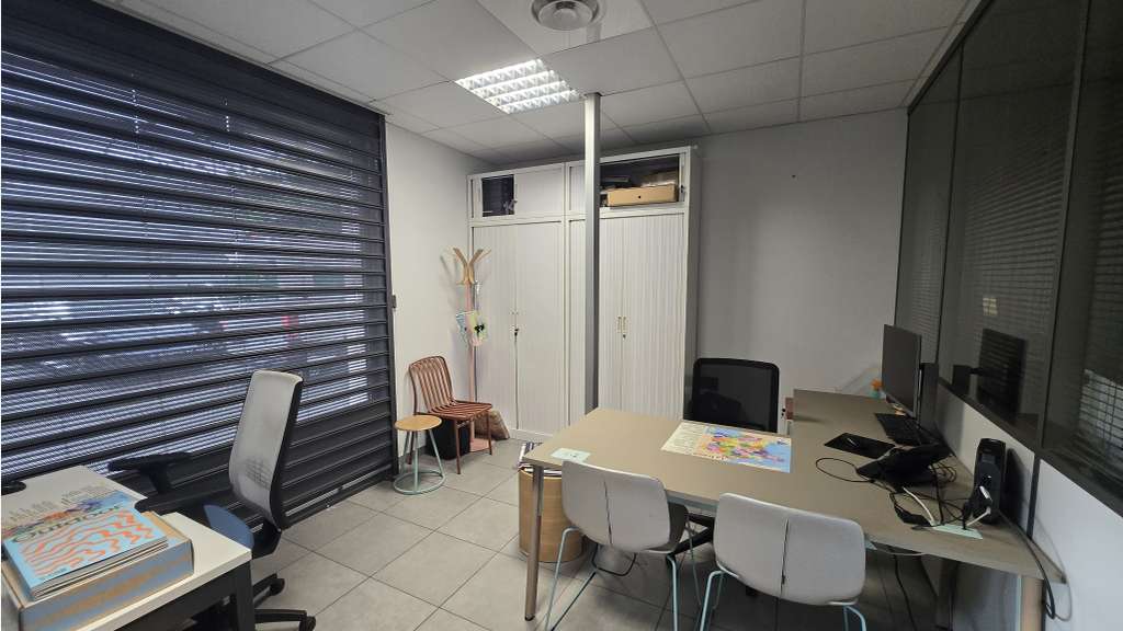 Vente bureaux en RDC 115m² à La Seyne sur Mer