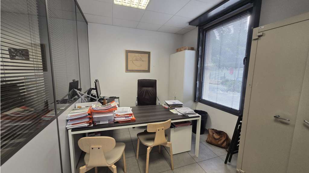 Vente bureaux en RDC 115m² à La Seyne sur Mer