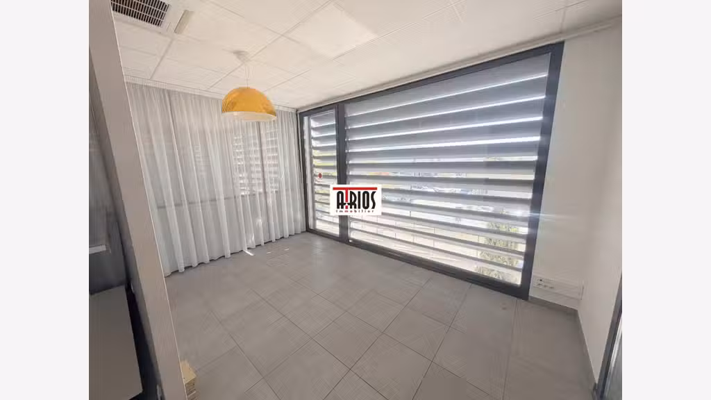 Vente bureaux de 110m² en R+1 à la Seyne sur Mer