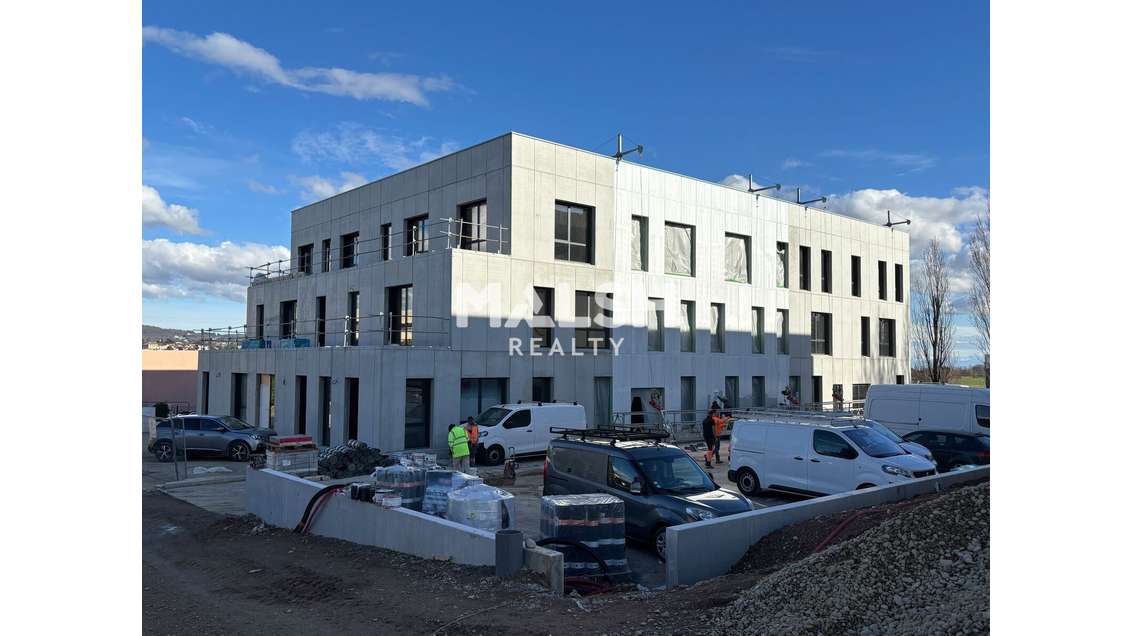 AV bureaux dès 75,21m² à La Tour-de-Salvagny