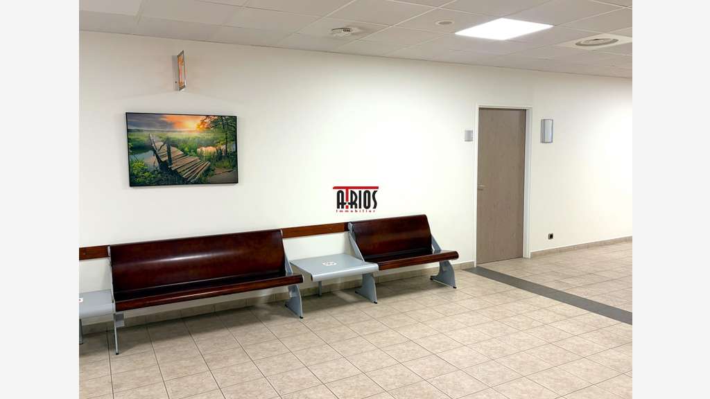 Vente bureaux 62m² en centre médical à la Valette