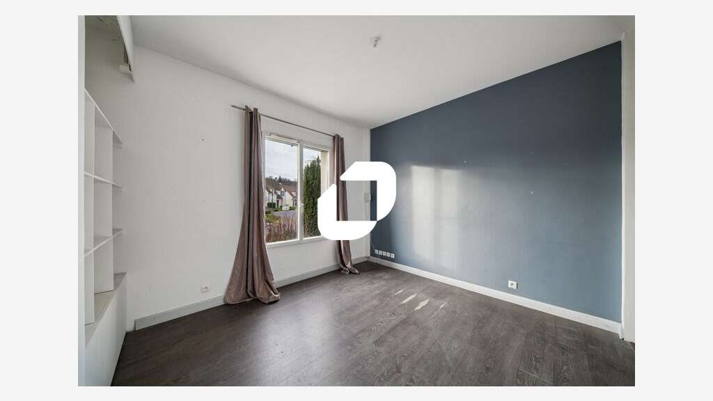Vente Bureaux 178m² La ville du bois
