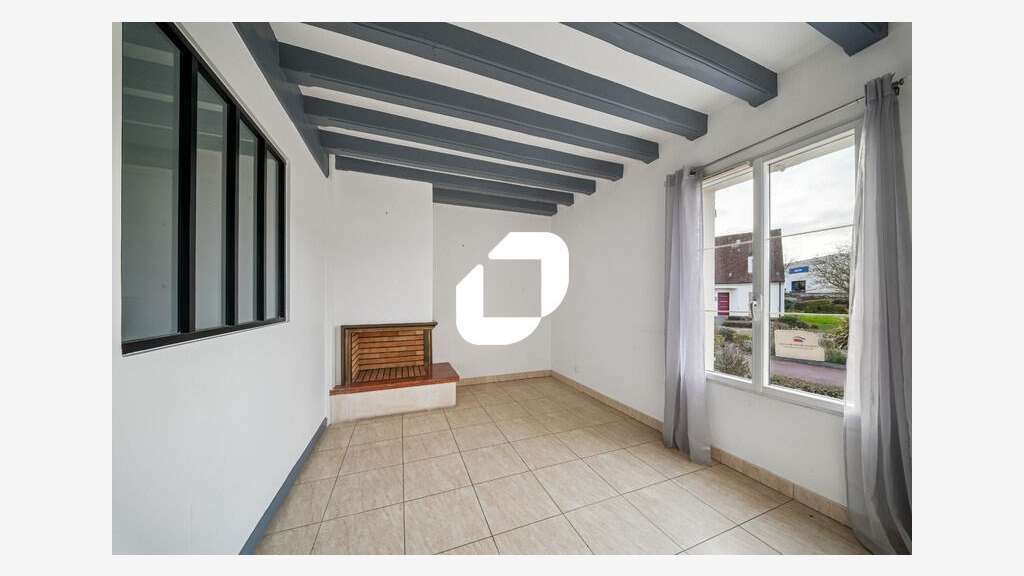 Vente Bureaux 178m² La ville du bois